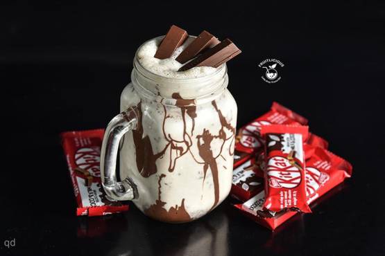 Kit Kat Shake